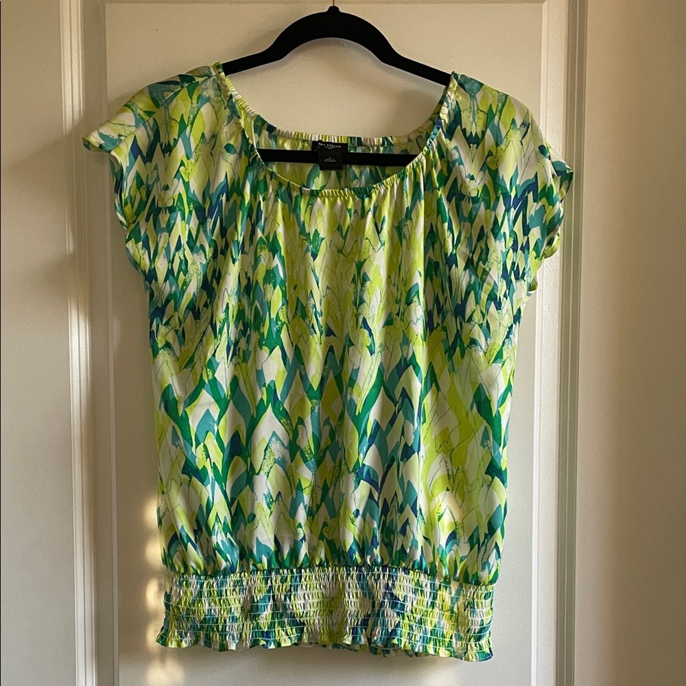 Ann Taylor blouse flutter sleeve smocked waist satin Spring Green and Blue